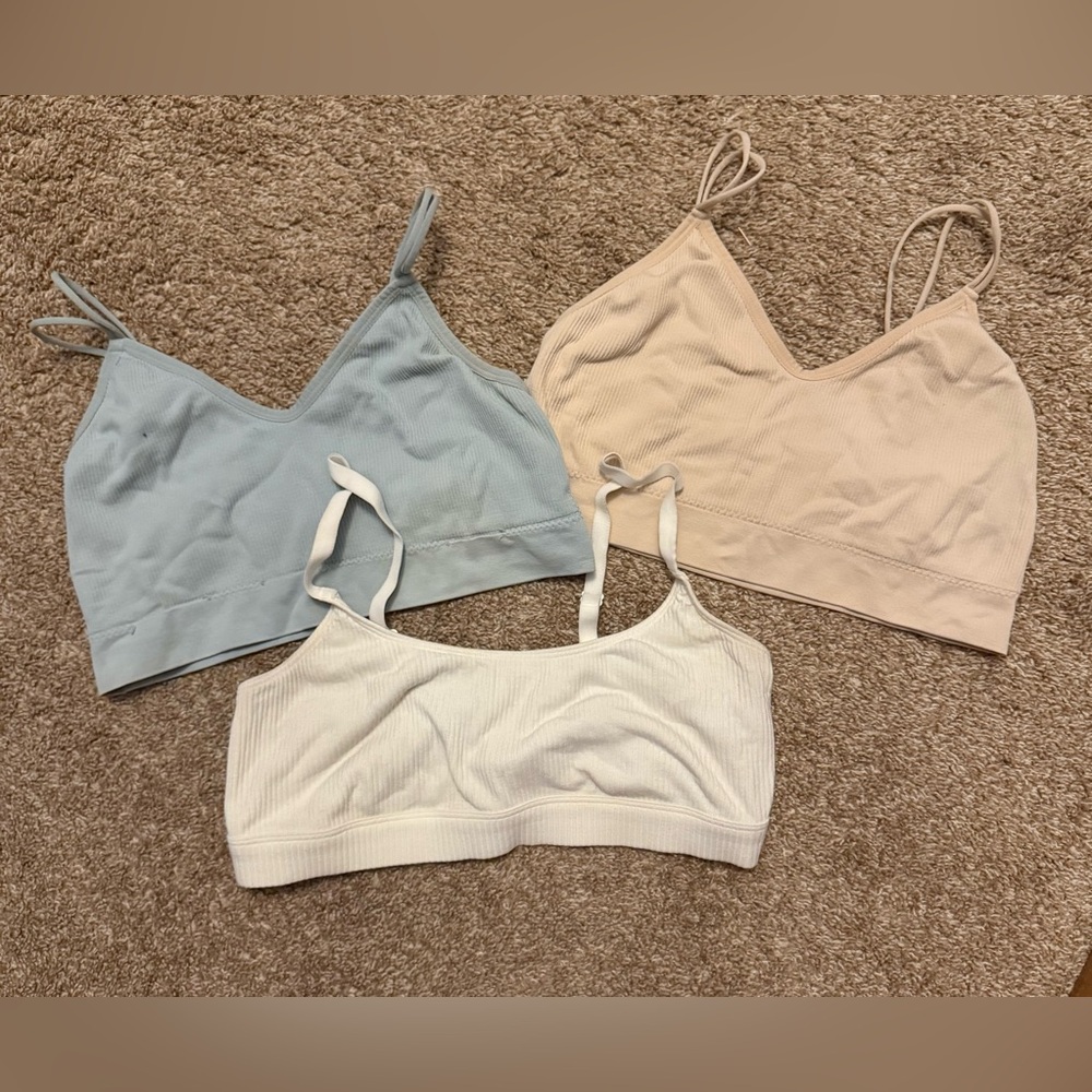 Amazon Blue and Cream Seamless Bras Intimates & Sleepwear bundle of 3